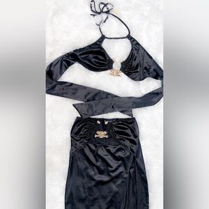 PrettyLittleThing Black Strapless Dress